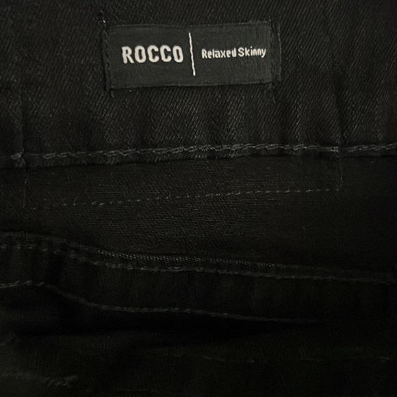 Black slim true religion jeans. - Picture 4 of 4